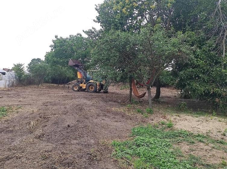 Casă cu Teren 1400 Mp în Coșoteni