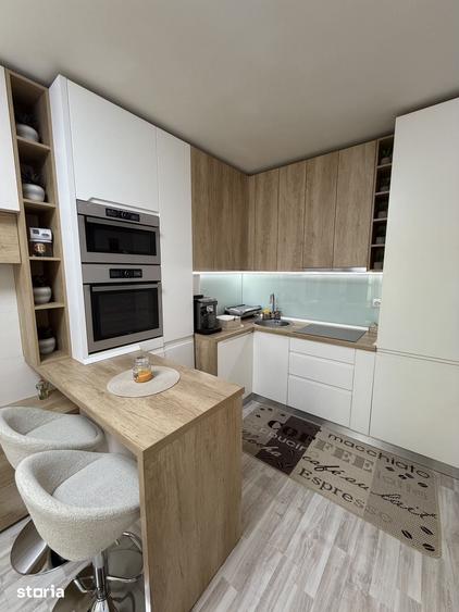 Apartament cu 2 camere în Podu Roș