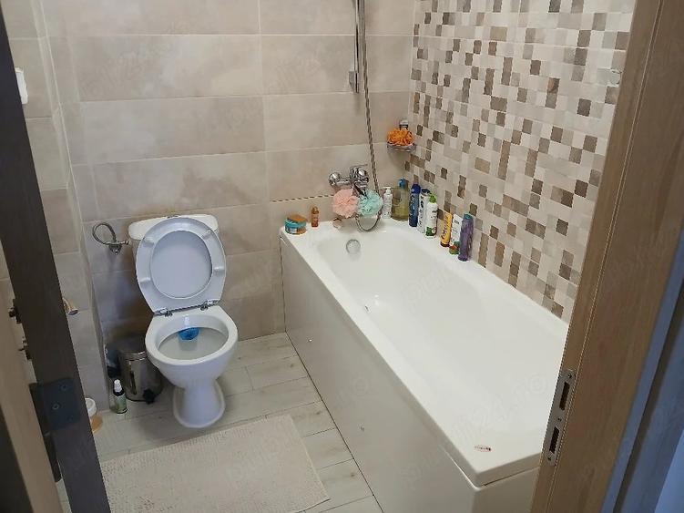 Apartament cu 3 camere decomandat în Brâncoveanu