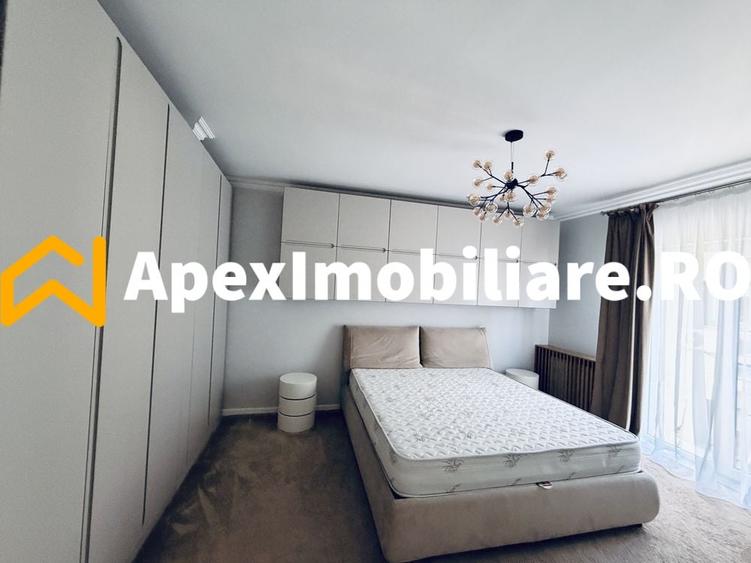 Apartament cu 3 camere semidecomandat, mobilat în Băneasa