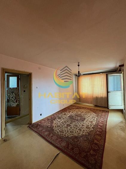 Apartament cu 4 camere decomandat în Berceni