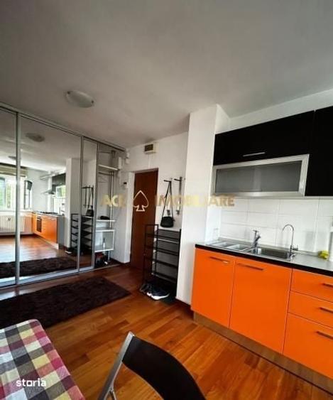 Apartament cu 2 camere în Mihai Bravu