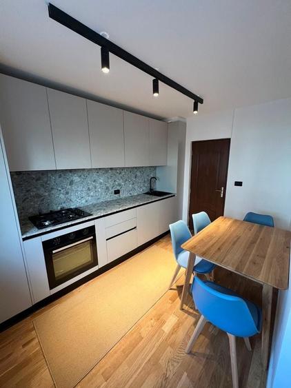 Apartament cu 2 camere decomandat, mobilat în Grivița