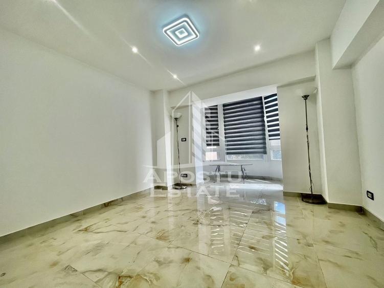 Apartament cu 3 camere semidecomandat, mobilat în Podgoria