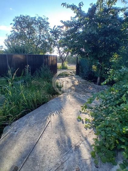 Casă cu 4 camere cu Canalizare în Dealu Viei