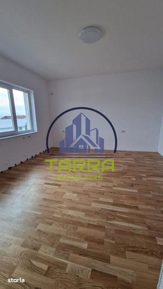 Casă cu 3 camere cu Teren 480 Mp în Cetate