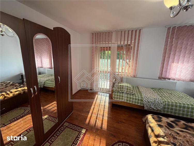 Casa de vanzare in Cartoara, teren mare, zona frumoas? - 4