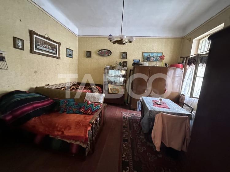 Casă cu 2 camere cu Canalizare în Făgăraș