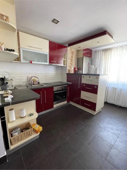 Apartament cu 3 camere decomandat în Fălticeni