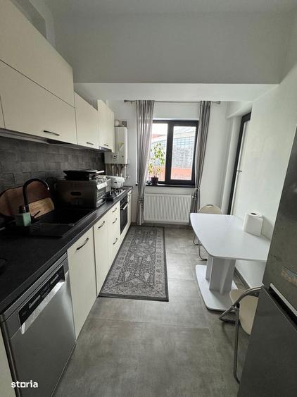Apartament cu 2 camere decomandat în Grozăvești