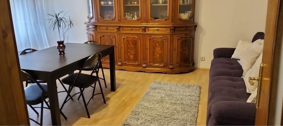 Apartament cu 2 camere decomandat în Popoveni