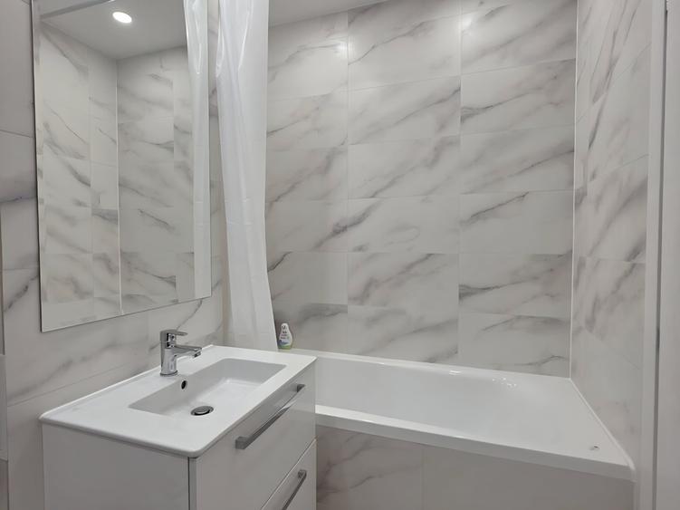 Apartament cu 2 camere decomandat în Theodor Pallady