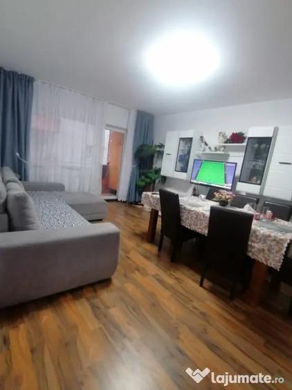 Garsonieră decomandată în Florești
