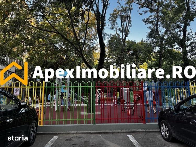 Apartament cu 2 camere decomandat în Eroii Revoluției