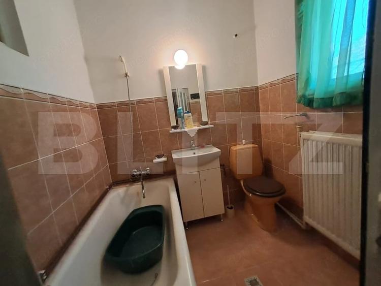 Casă cu 3 camere cu Teren 992 Mp în Porumbeni