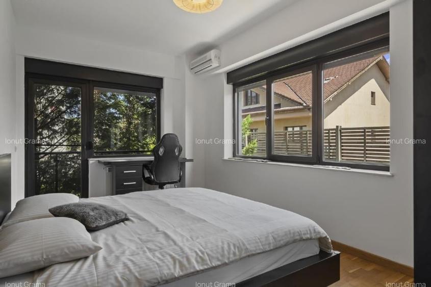 Apartament cu 3 camere semidecomandat, mobilat în Iancu Nicolae