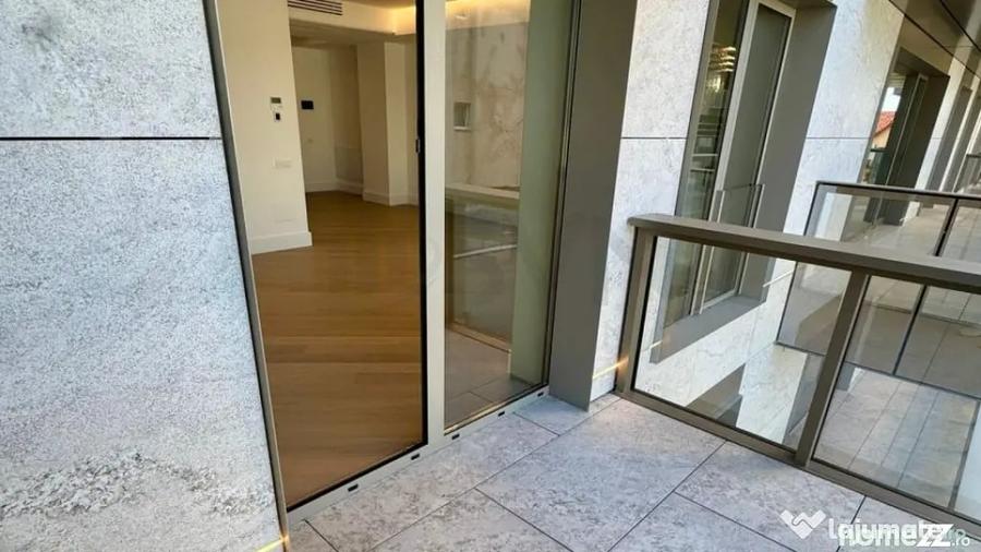 Apartament cu 3 camere decomandat în Iancu Nicolae