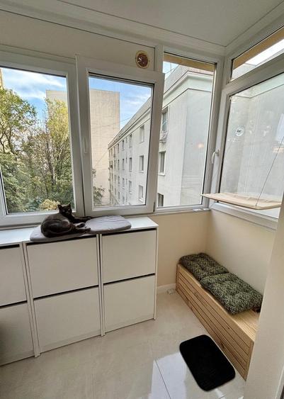 Apartament cu 3 camere în P-ța Muncii