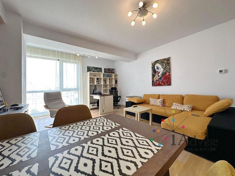Apartament cu 3 camere decomandat, mobilat în Centrul Civic