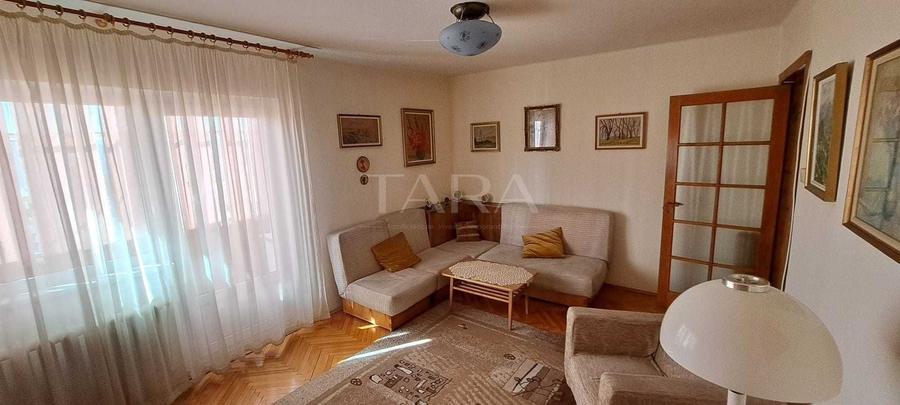 Apartament cu 3 camere decomandat în Gheorgheni — fotografia 1
