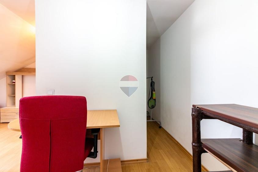 Apartament cu 2 camere decomandat, mobilat în P-ța Reșița