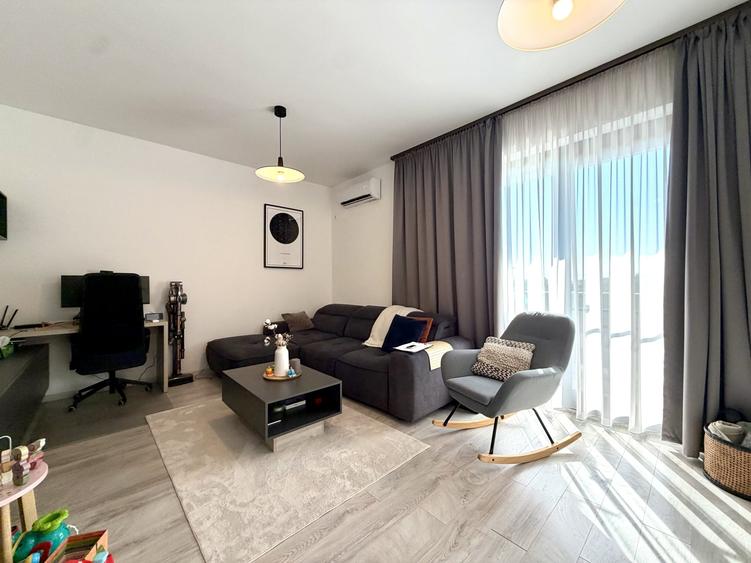 Apartament cu 2 camere decomandat, mobilat în Dumbrăvița
