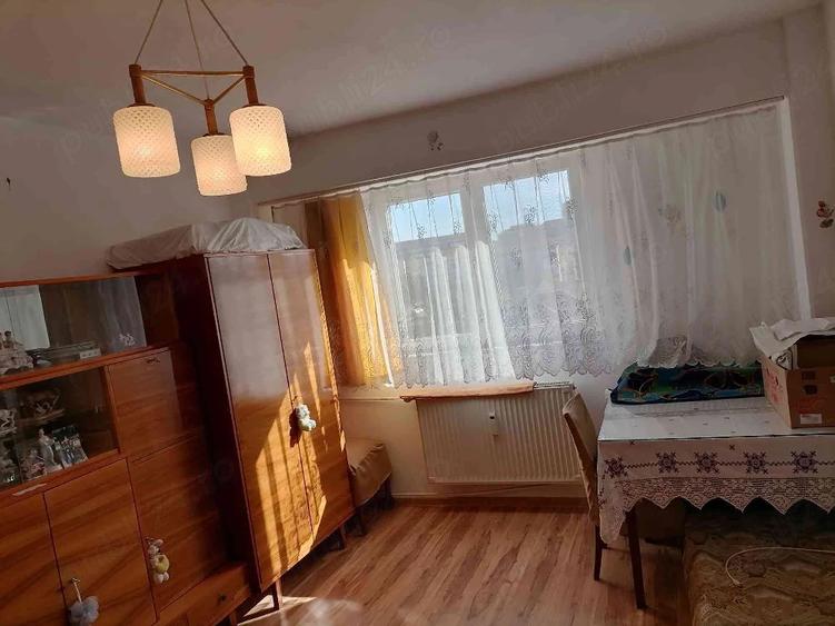 Apartament cu 2 camere decomandat în Nufărul