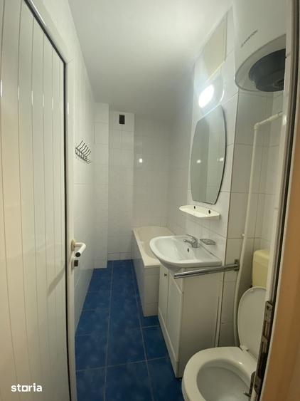 Apartament cu 2 camere decomandat, mobilat în Central