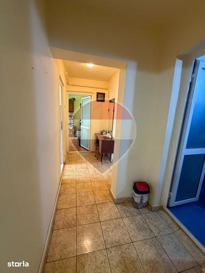 Apartament cu 2 camere decomandat în 1 Mai