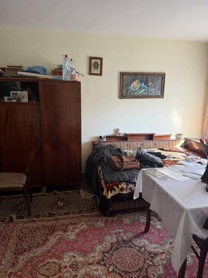 Apartament cu 2 camere decomandat în Bărboși