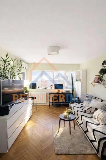 Apartament cu 2 camere semidecomandat, mobilat în Cantemir