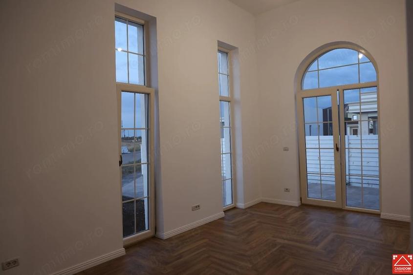 Casă cu Teren 388 Mp în Vladimirescu