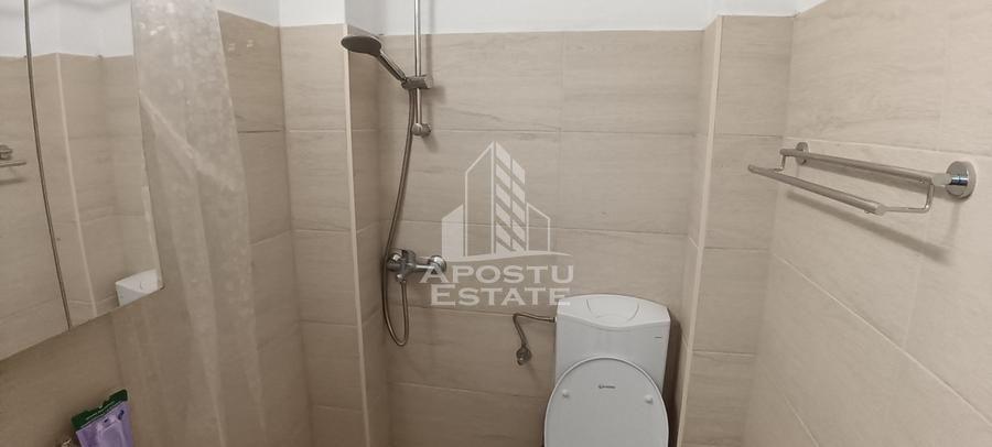 Garsonieră decomandată, mobilată în Lipovei
