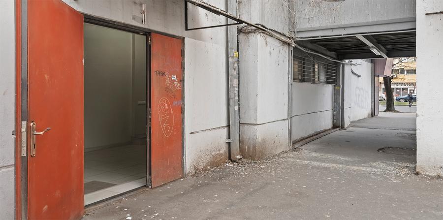 Spațiu comercial, de 1,929.4000244141 mp, în Pantelimon