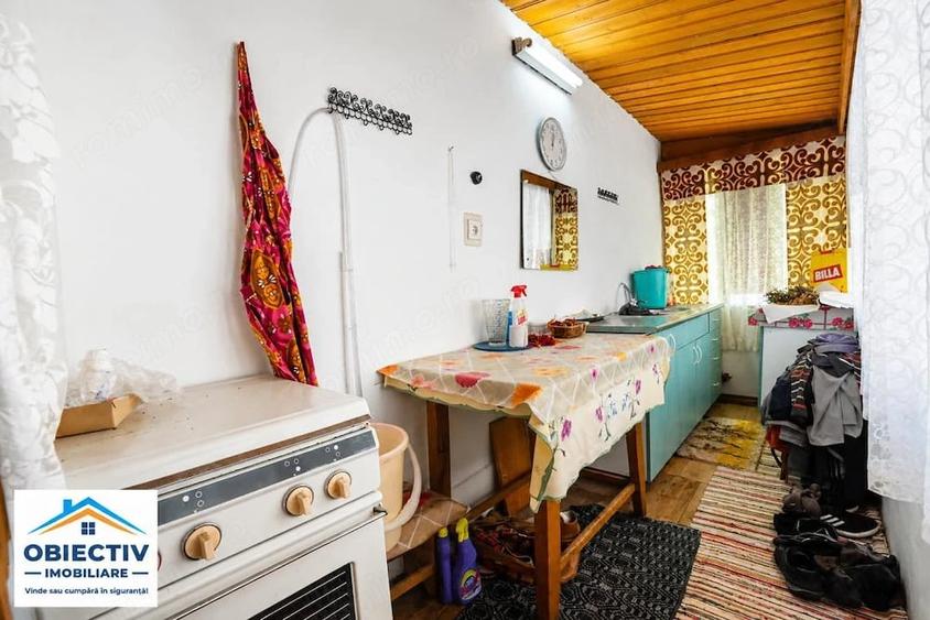 Casă cu Teren 3085 Mp în Crăcăoani