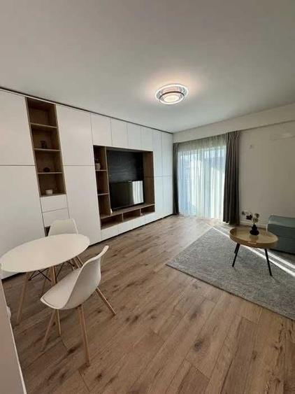 Apartament cu 2 camere decomandat în Tătărași
