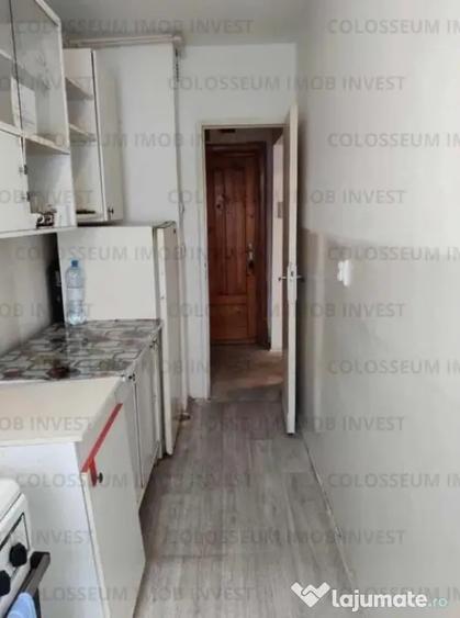 Garsonieră decomandată în Bartolomeu
