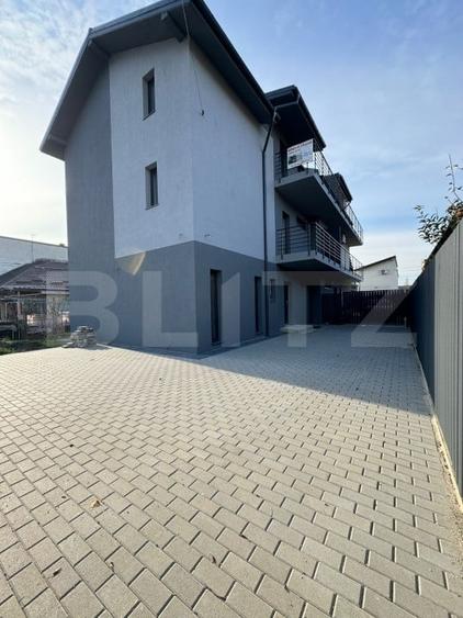 Casă individuală cu 5 camere cu Teren 200 Mp în Iris