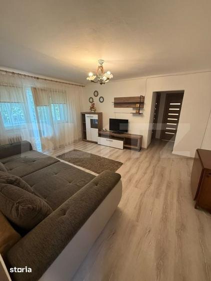 Apartament cu 3 camere în Decebal