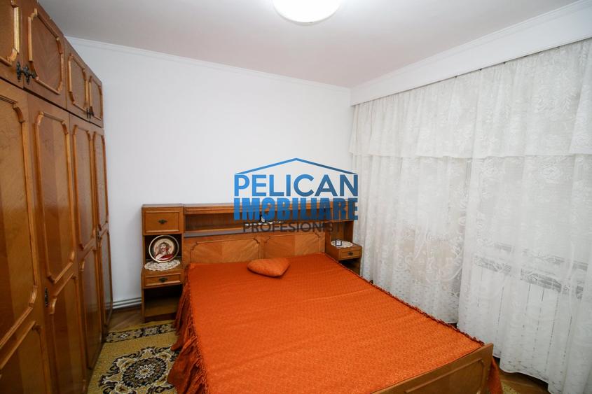 Apartament cu 3 camere decomandat, mobilat în Central