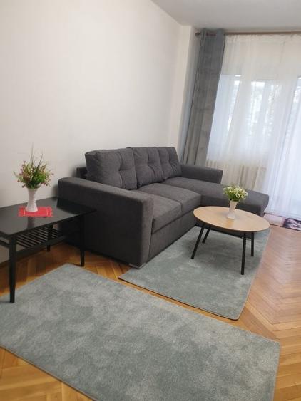 Apartament cu 2 camere decomandat în Lazaret