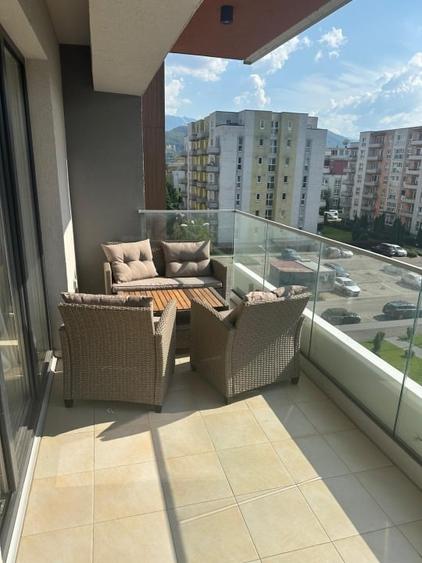 Apartament cu 2 camere semidecomandat în Avantgarden