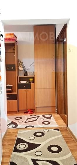 Apartament cu 3 camere decomandat, mobilat în Ultracentral