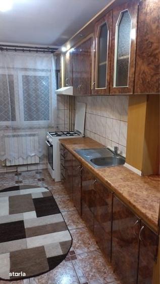 Apartament cu 3 camere în George Enescu