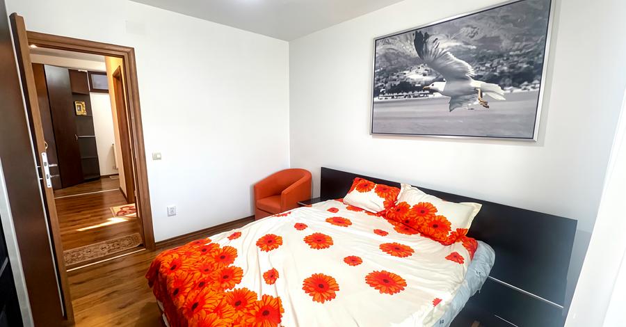 Apartament cu 2 camere decomandat în Drumul Taberei
