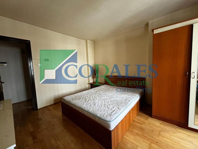 Apartament cu 3 camere decomandat în Dorobanților