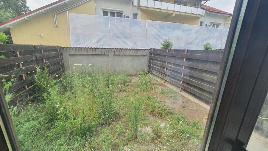 Casă cu 5 camere cu Canalizare în Pipera