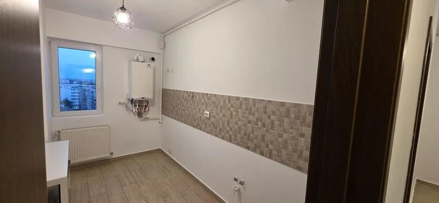Apartament cu 2 camere decomandat, mobilat în Păcii