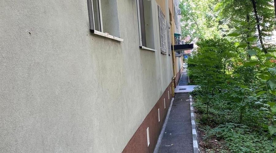 Garsonieră decomandată în Drumul Taberei