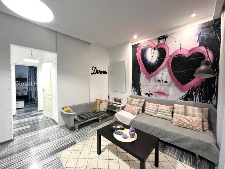 Apartament cu 2 camere semidecomandat, mobilat în Ultracentral